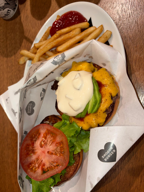 Burger, all the fixings